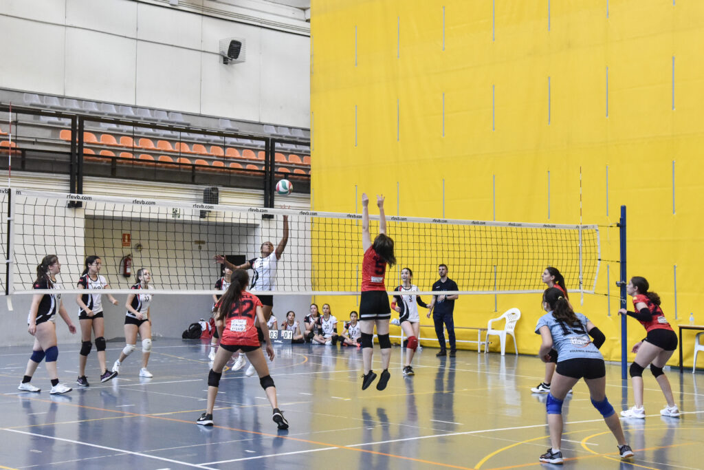 04062023 torneo fin de temporada club voleibol velilla (15)