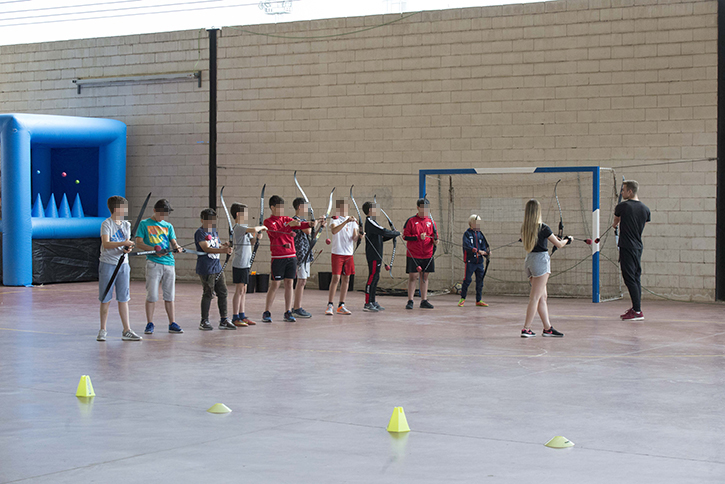 El sábado 19 de mayo se celebró en las instalaciones deportivas municipales un combate de arqueros