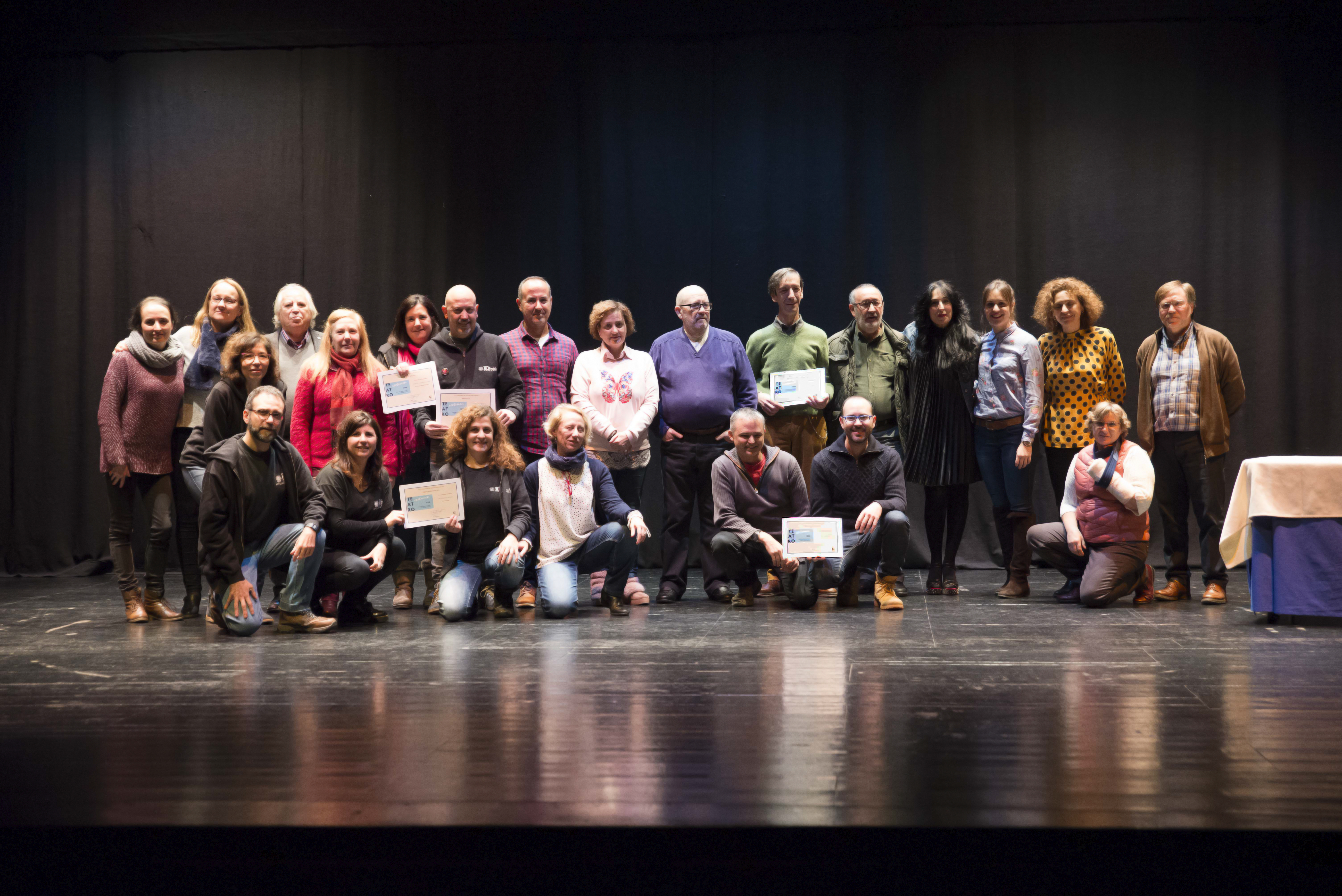 Entregados los premios del XVI Certamen de Teatro Aficionado Velilla de San Antonio