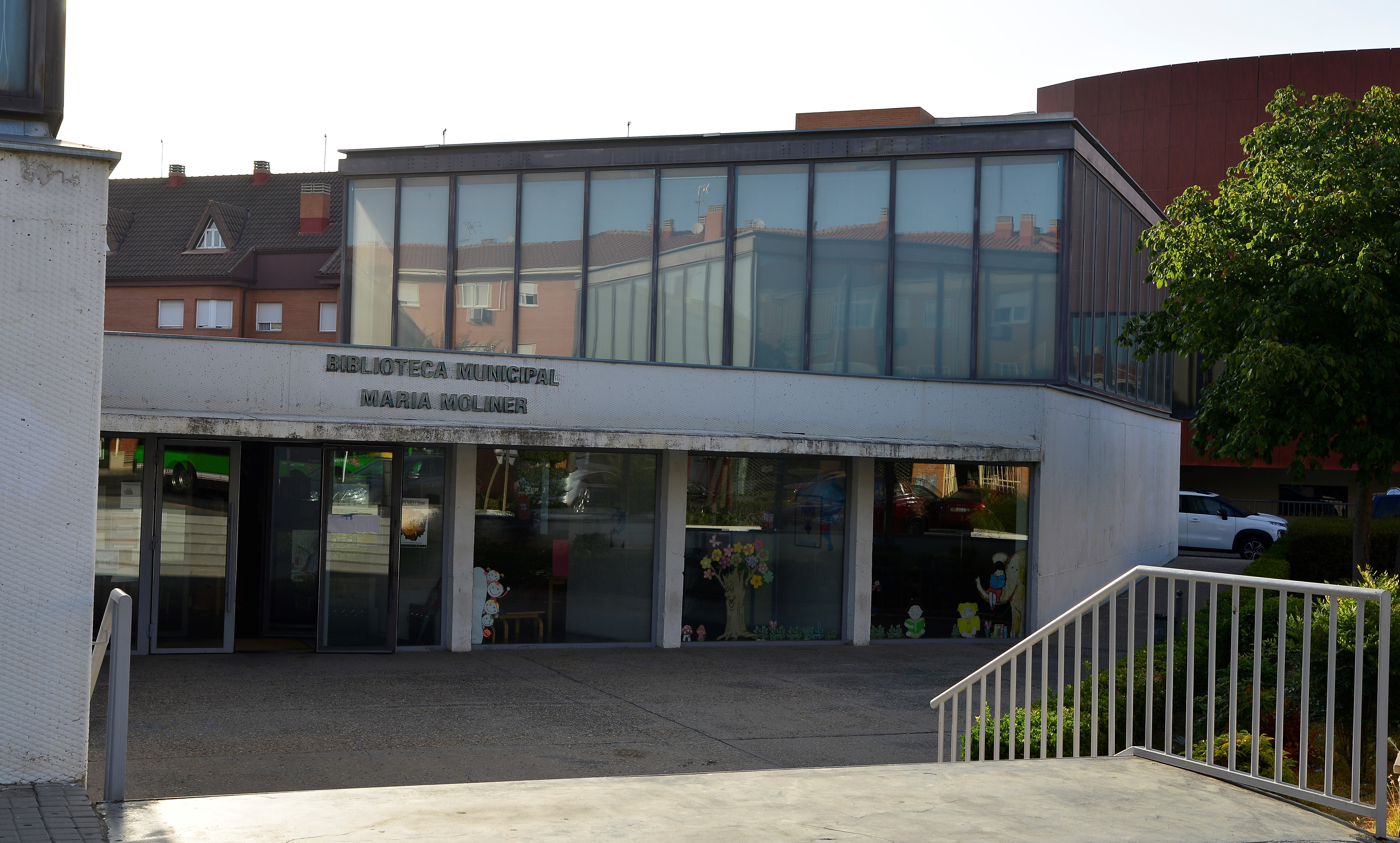 La biblioteca de Velilla abrirá desde el jueves 21 de mayo para préstamo y devolución de libros