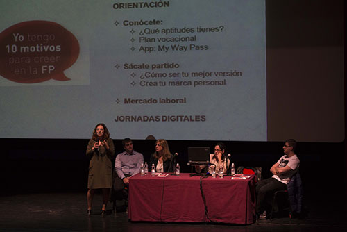 El Auditorio de Velilla acogió una nueva edición de la jornada Yo estudio FP...y tú?