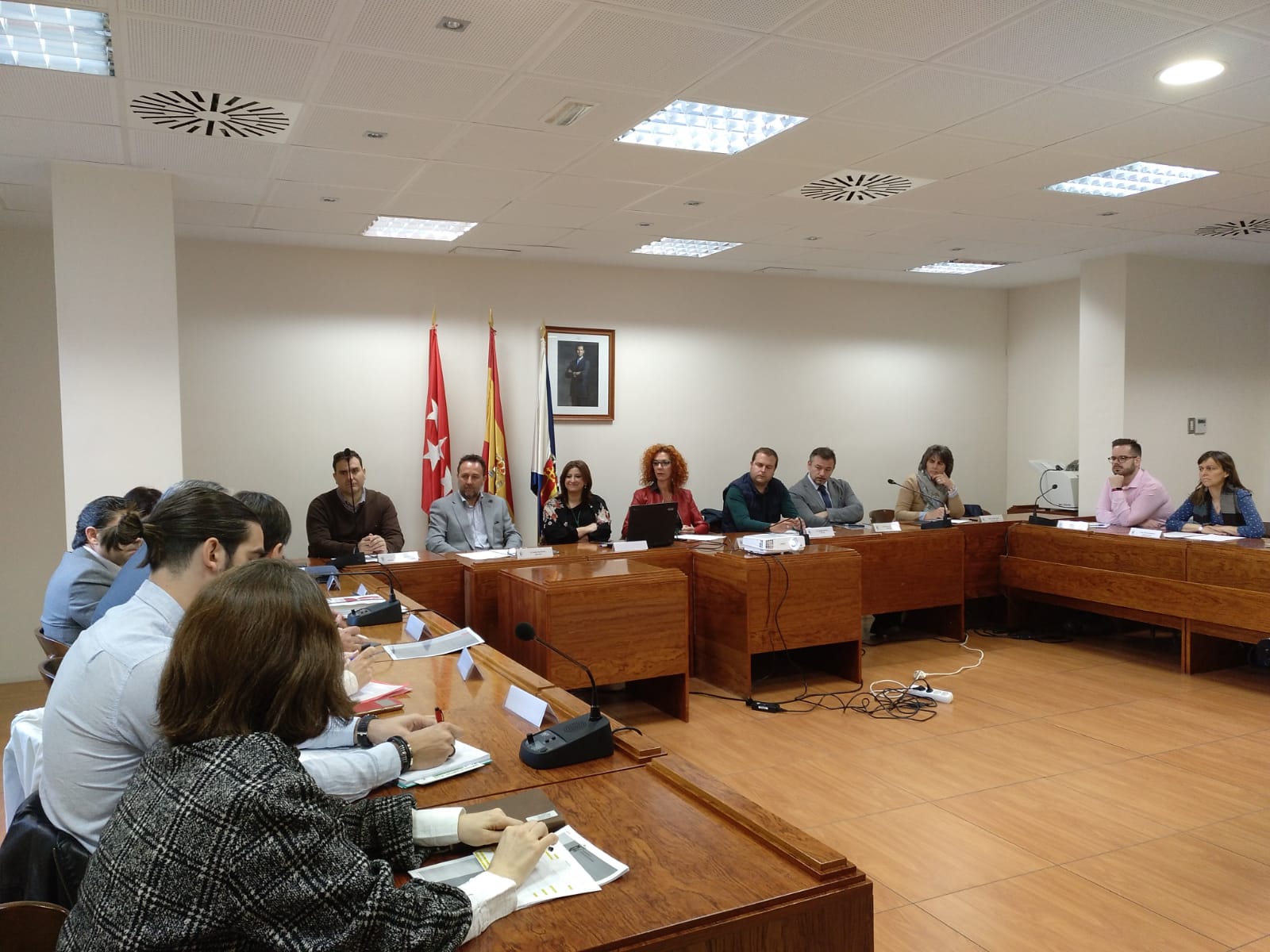 Encuentro de empresas en la clausura de Velilla Conect@ Empleo