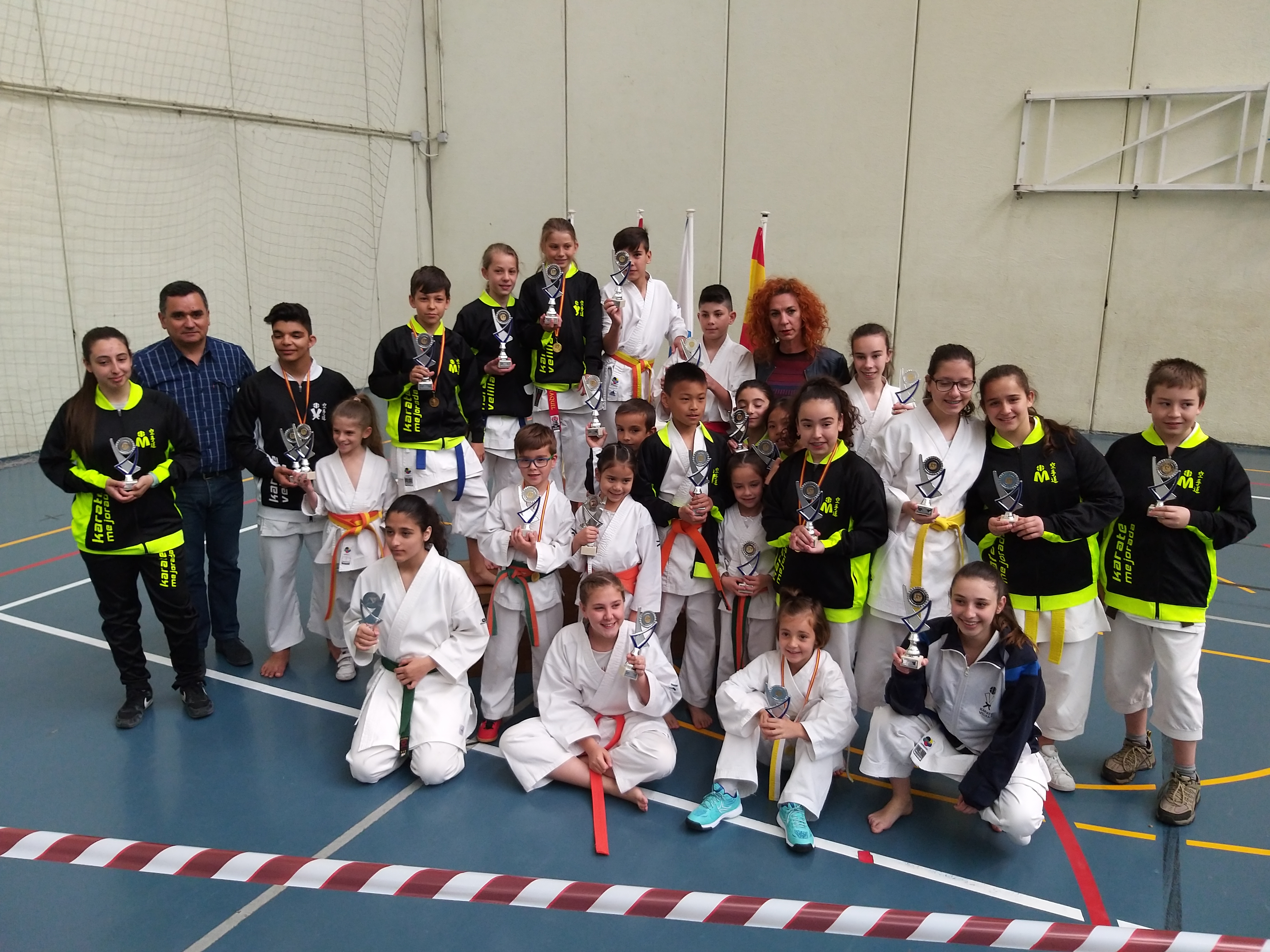 Nuevos triunfos del karate velillero en el campeonato de primavera