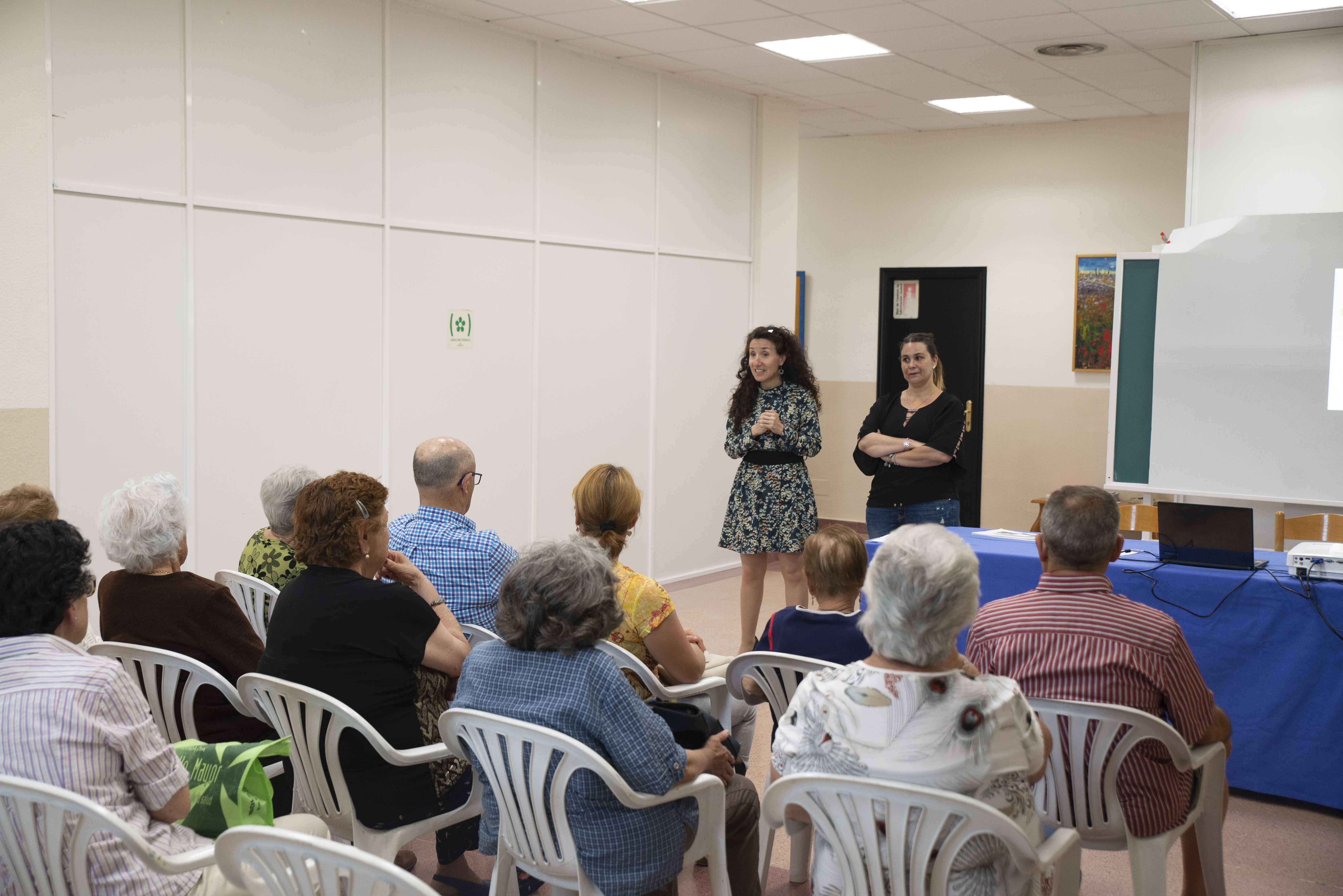 Ayer finalizó el programa de talleres para mayores "A la cama no te irás sin saber una cosa más"