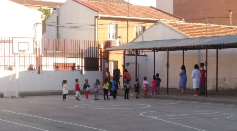 Los alumnos y alumnas de los colegios de Velilla volvieron la semana pasada a las aulas con las máximas garantías de seguridad