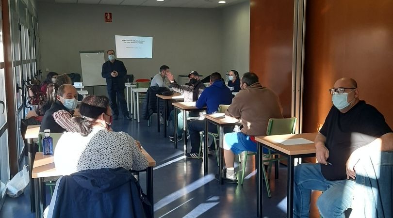 El Ayuntamiento de Velilla de San Antonio ha contratado a 18 personas dentro del programa de formación en alternancia con la actividad laboral