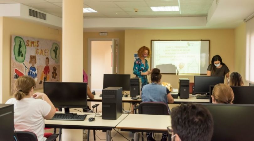 Comienza el curso de gerontología