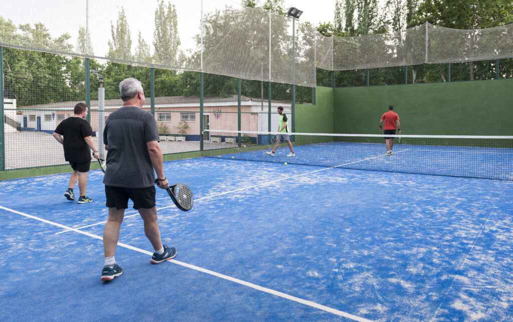 20220618 fin curso padel adultos (11)