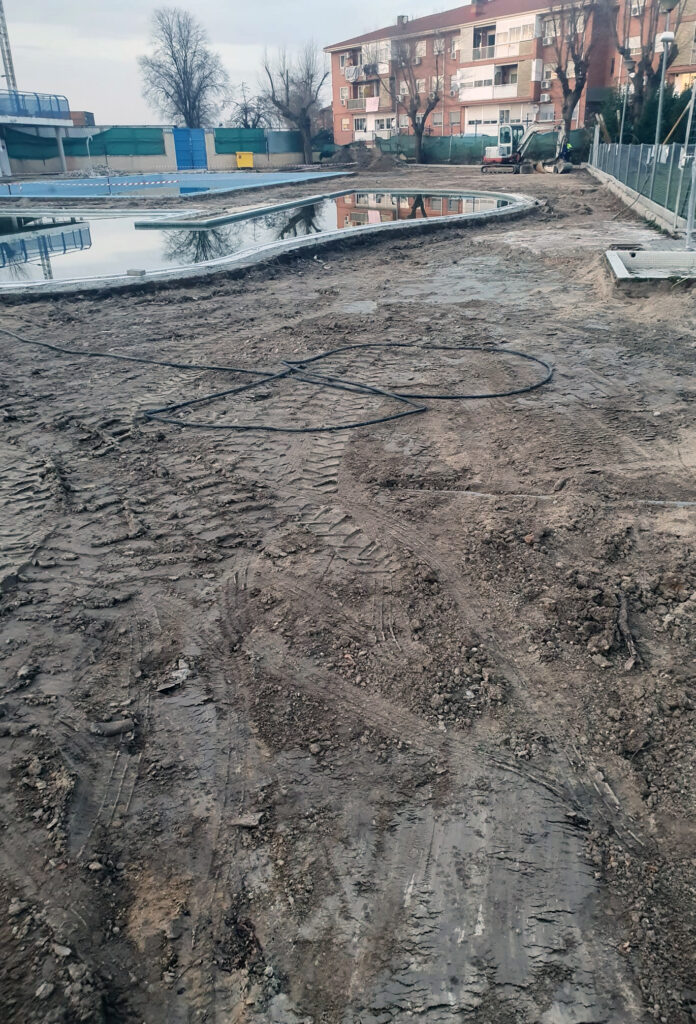 20230118 obras piscina (1)