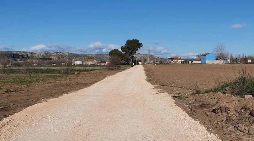 Acondicionamiento del camino del antiguo trazado del tren de la azucarera