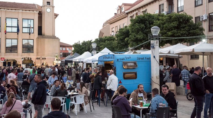 Buena acogida del III Festival de la cerveza artesana Velilla de San Antonio