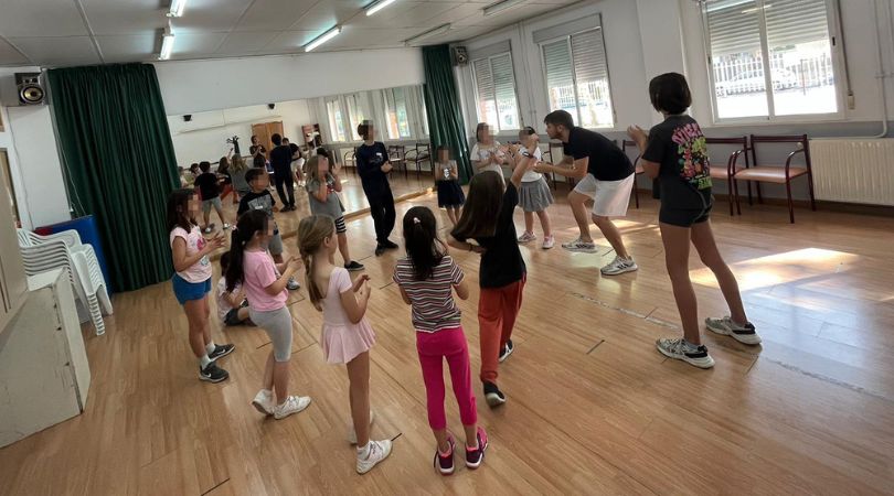 Los refugiados, eje de la última actividad del Proyecto Ágora de la Escuela de Música, Danza y Teatro