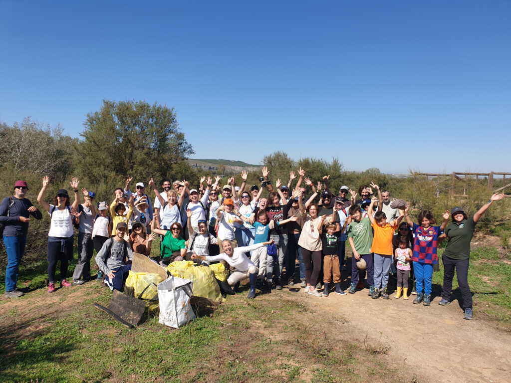 20230930 ruta aves y recogida basuraleza (6)