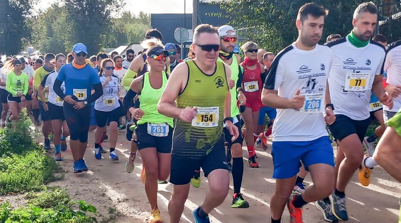 Gran éxito de participación en el VI Cross Solidario Velilla de San Antonio