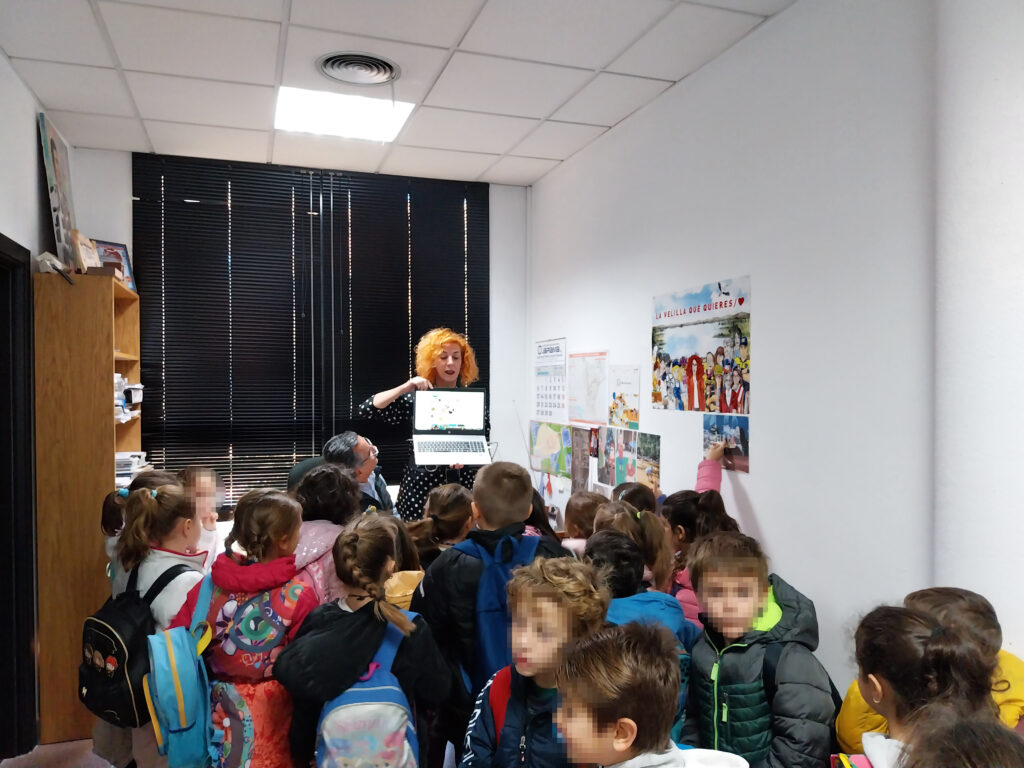 20231109 visita ceip valdemera ayuntamiento (15)