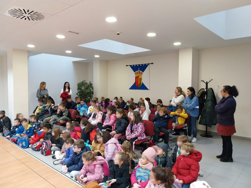 20231109 visita ceip valdemera ayuntamiento (42)