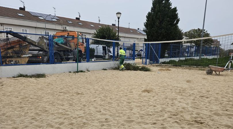 Adecuación de la pista de voleibol del parque del Agua