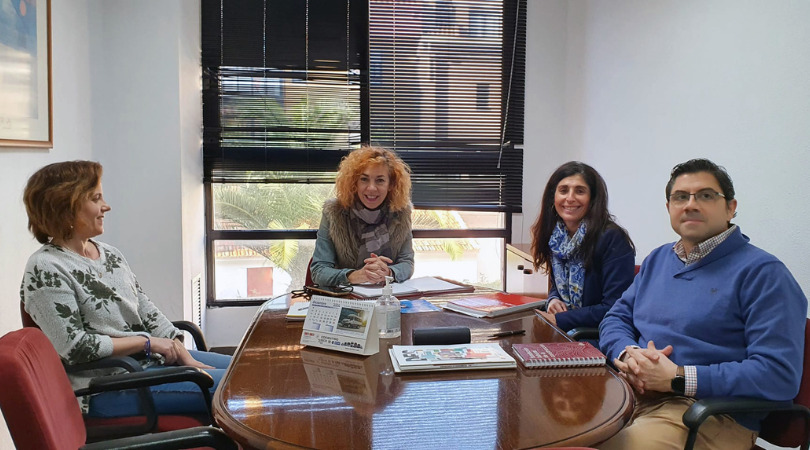 La alcaldesa se reunió esta semana con representantes de la Fundación Laboral de la Construcción de Madrid