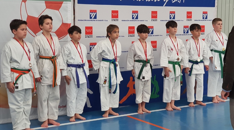 El karate velillero sigue cosechando éxitos en el Campeonato Autonómico Deuko