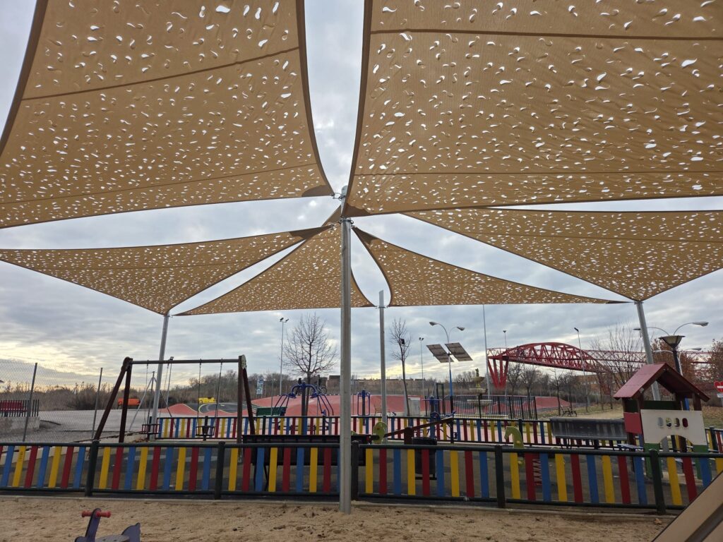 2025 toldos parques 1 (2)