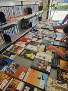20250423 dia del libro (12)