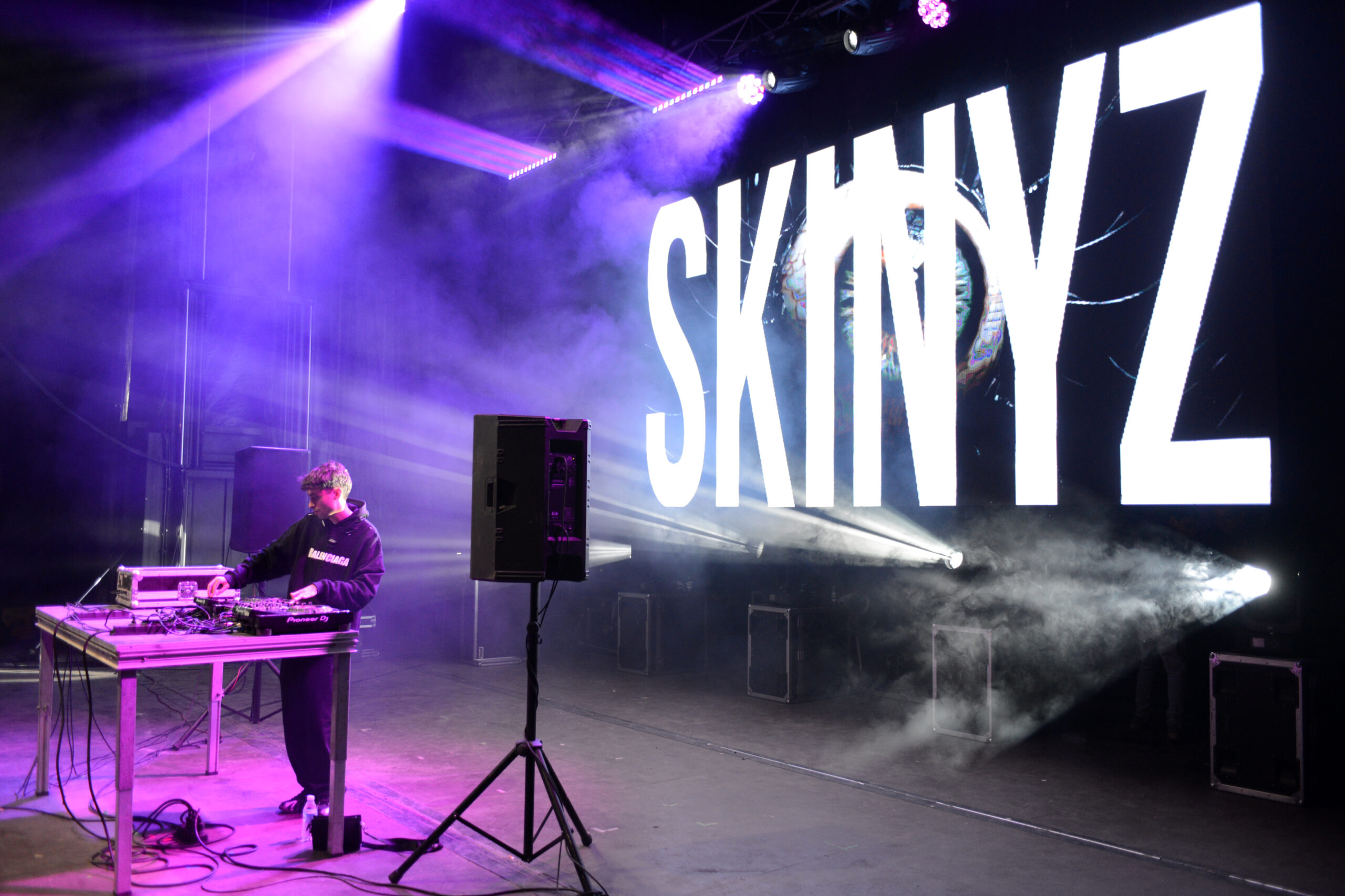 SKINYZ