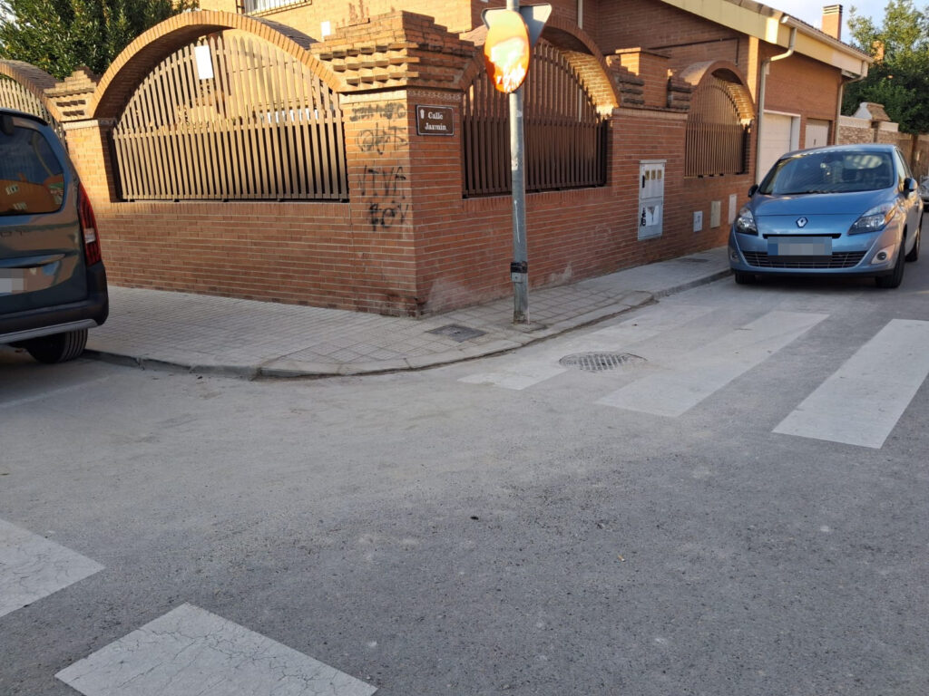 20251008 rebajes aceras (7)