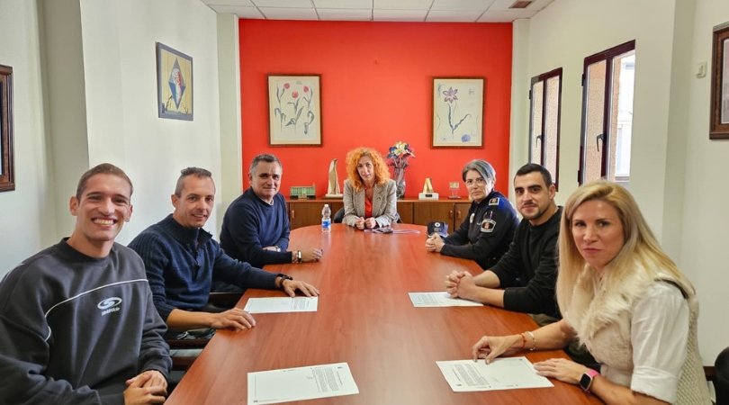 20251028 toma posesion policias