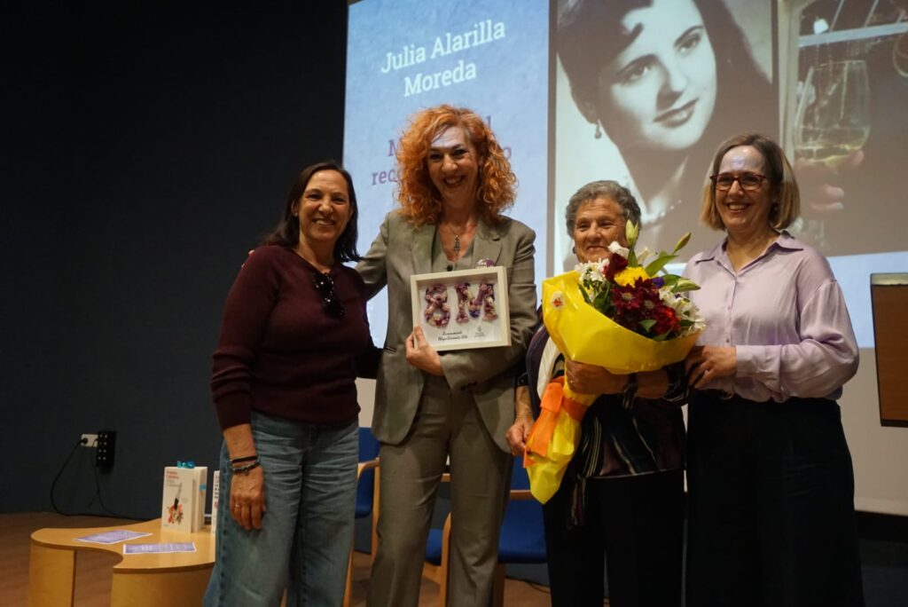 20260312 reconocimiento mujeres velilleras (7)