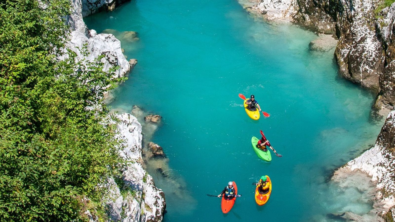 Excursión piragua en el río Júcar