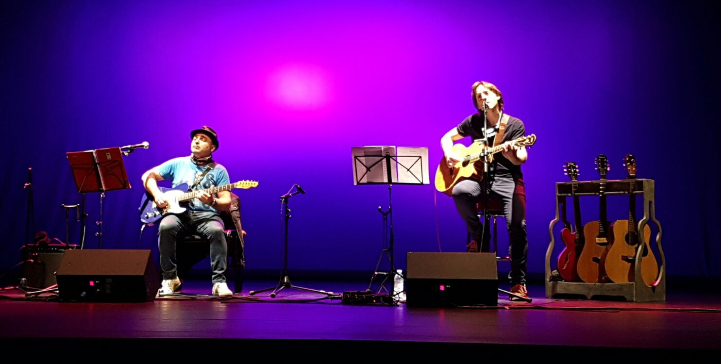 Rafa Jurado llenó el Auditorio de Velilla en la presentación de su trabajo "Mistral"