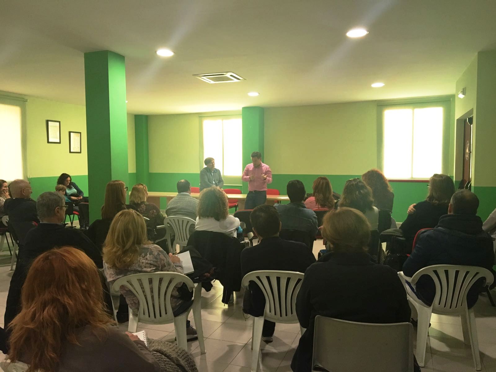 Ayer se celebró una charla informativa sobre cláusulas suelo y gastos de formalización de hipoteca en Velilla