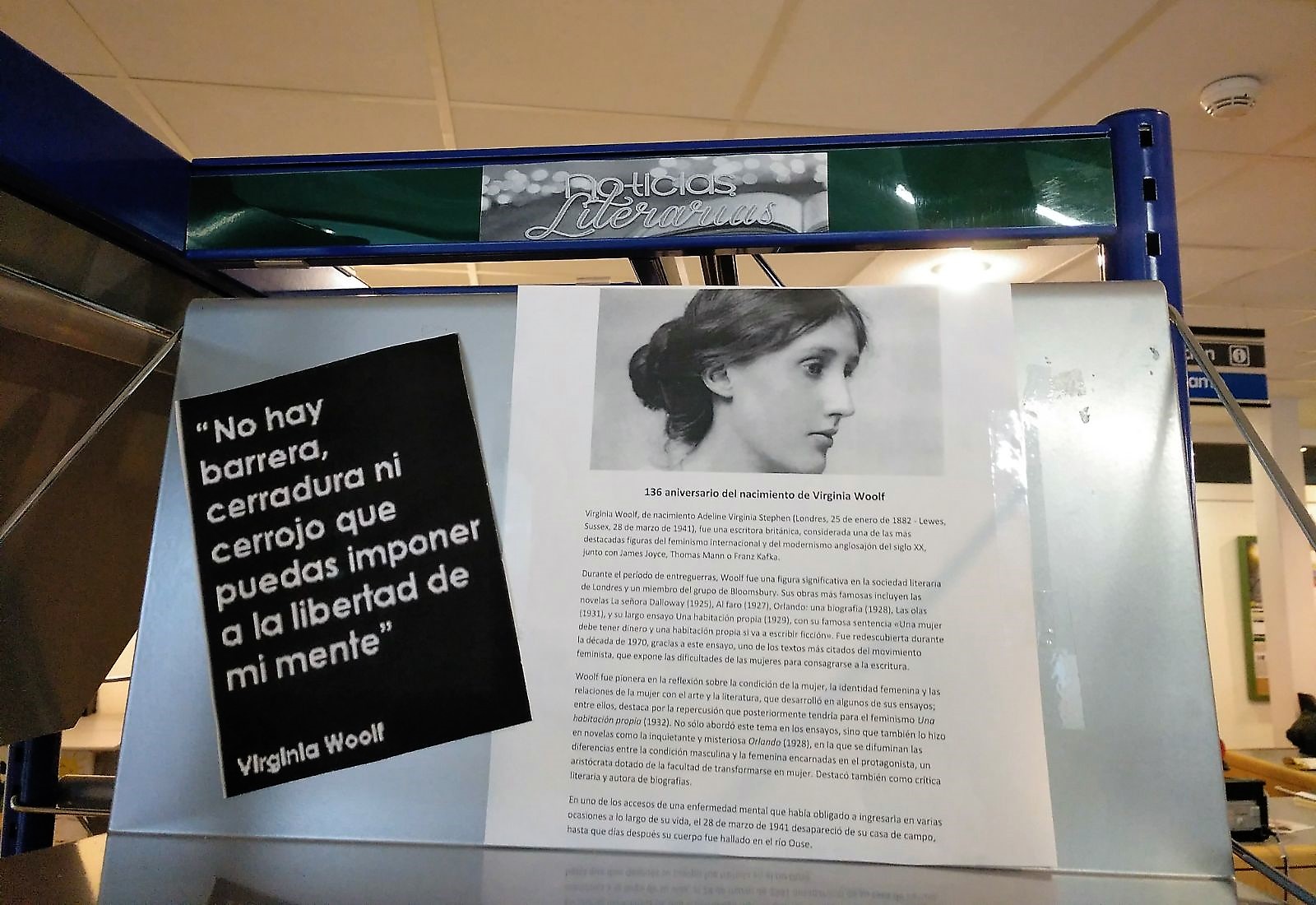 Virginia Woolf en la biblioteca de Velilla