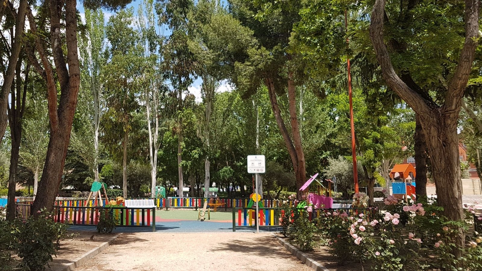 Inspección de plaga en el parque Catalina Muñoz