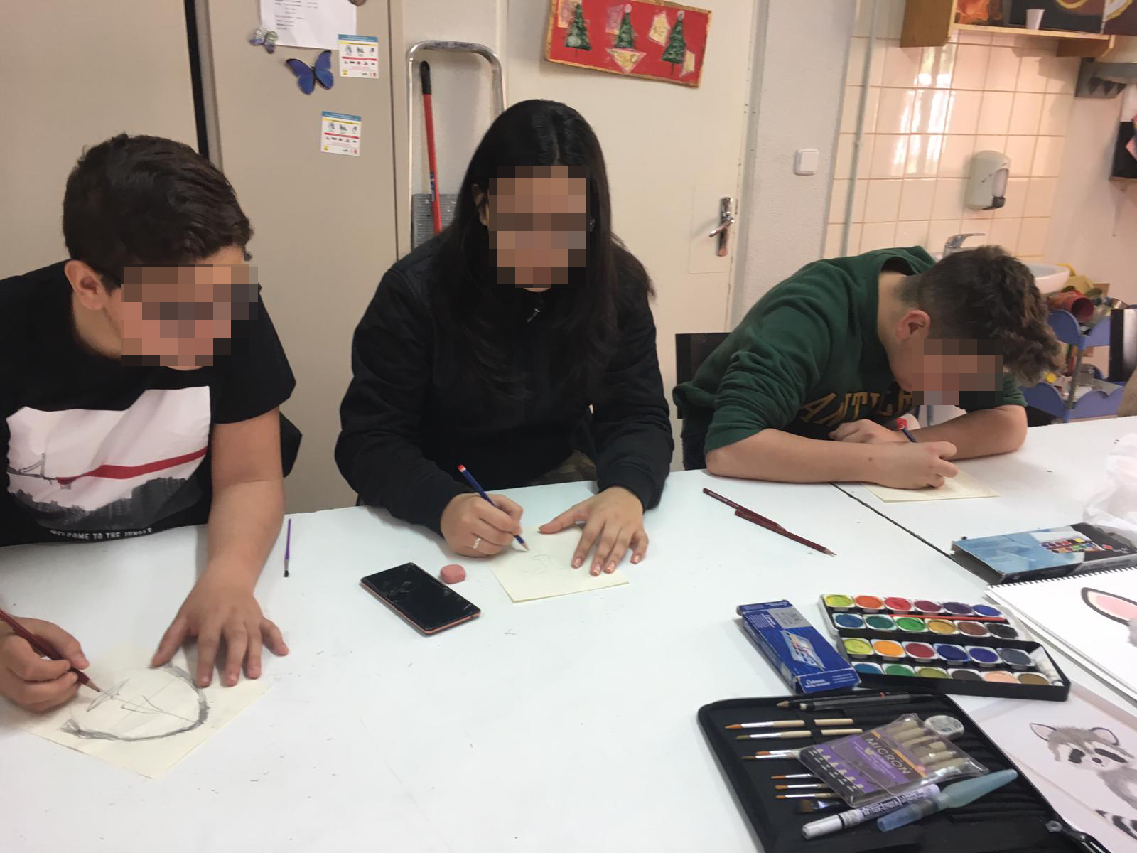 El aula de convivencia, un recurso municipal para los menores expulsados del instituto El aula de convivencia, un recurso municipal para los menores expulsados del instituto