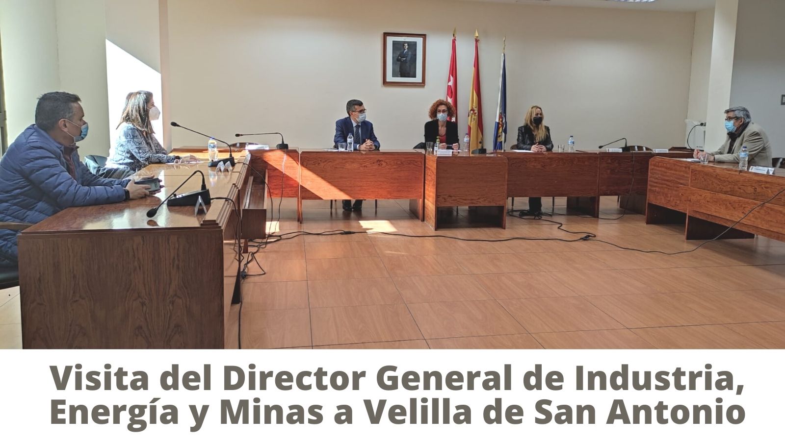 El Director General de Industria, Energía y Minas, David del Valle, visita Velilla de San Antonio