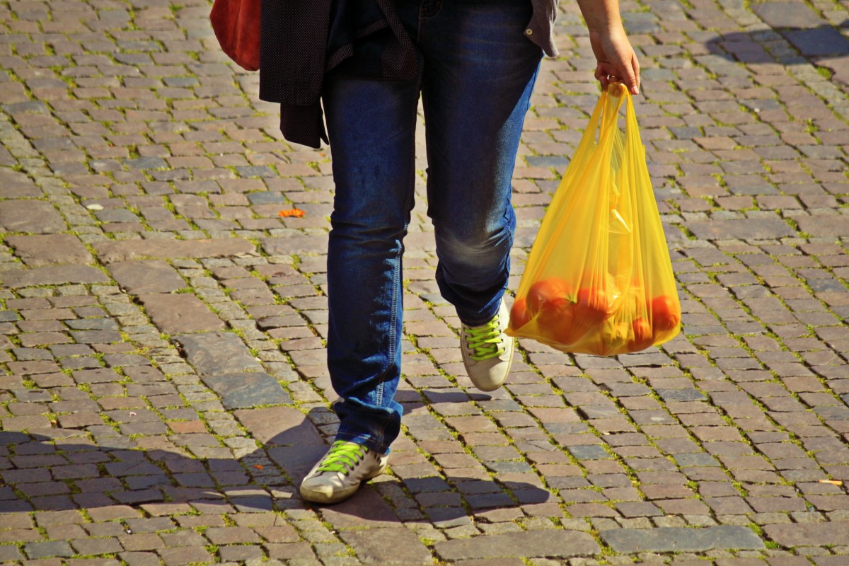 Desde el 1 de julio las bolsas de plástico ya no son gratuitas