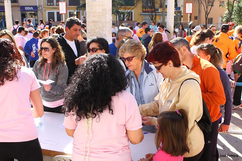 Carrera Solidaria de la Mujer 2015 (02)