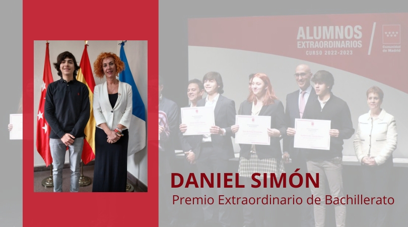 El joven velillero Daniel Simón, galardonado con el Premio Extraordinario de Bachillerato