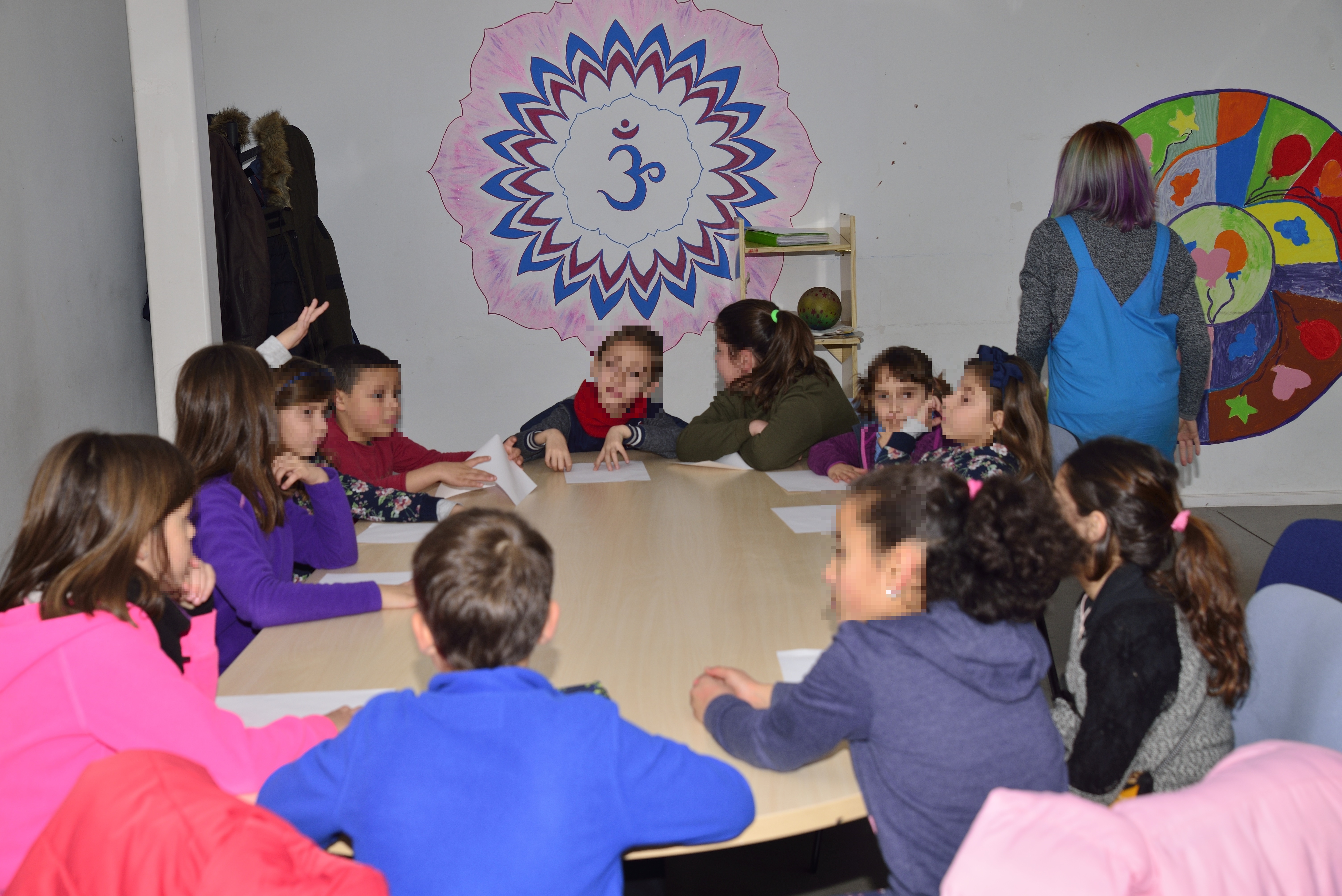 ¡Mira lo que hacemos en el taller de escritura creativa de la biblio!